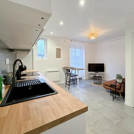 Le Cosy - Cosy Avec Balcon Vue Sur Marne Apartment